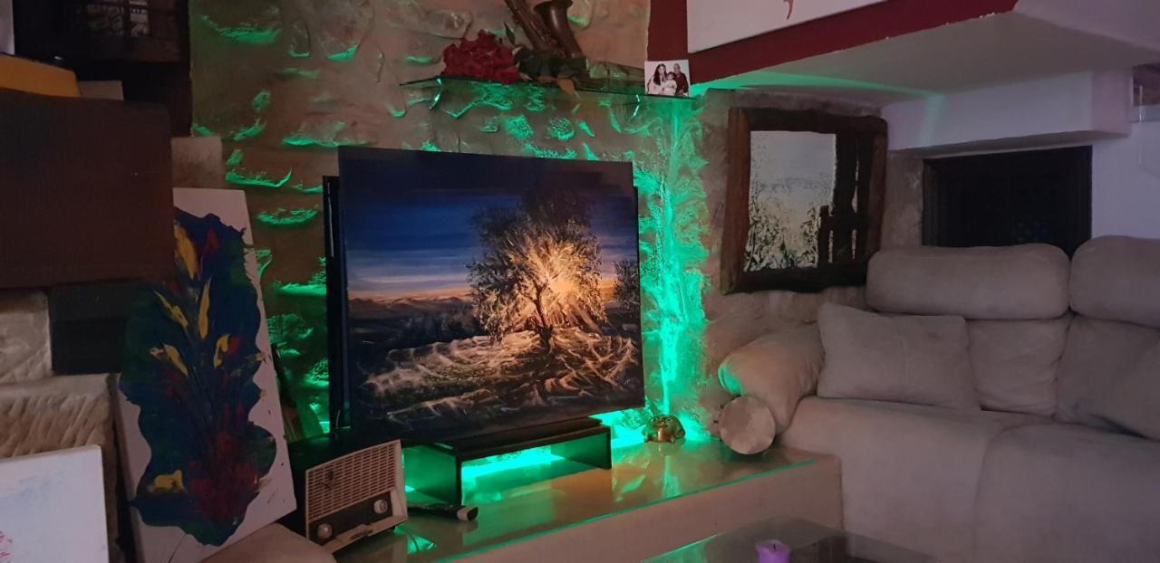 La Casa Del Pintor - Estudio De Arte En บาเอซา ภายนอก รูปภาพ