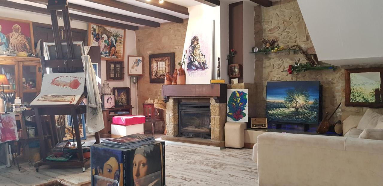La Casa Del Pintor - Estudio De Arte En บาเอซา ภายนอก รูปภาพ