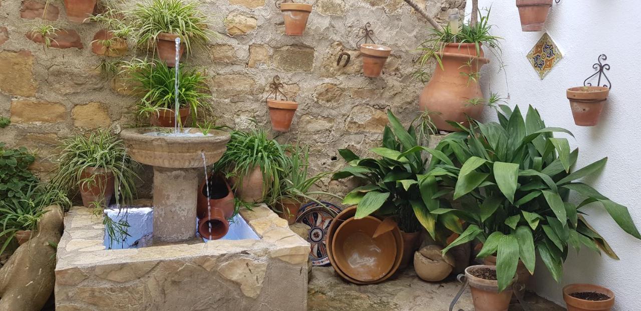 La Casa Del Pintor - Estudio De Arte En บาเอซา ภายนอก รูปภาพ